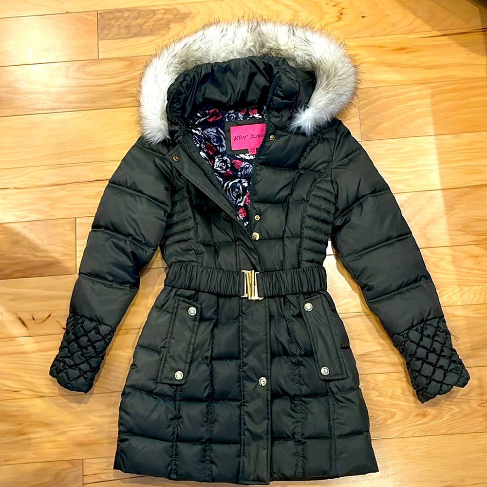 Winter jacket - Picture 2 of 10